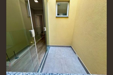 Casa à venda com 160m², 3 quartos e 5 vagas Casa à venda com 160m², 3 quartos e 5 vagasFoto 01