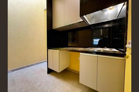 Casa à venda com 160m², 3 quartos e 5 vagas Casa à venda com 160m², 3 quartos e 5 vagasFoto 01