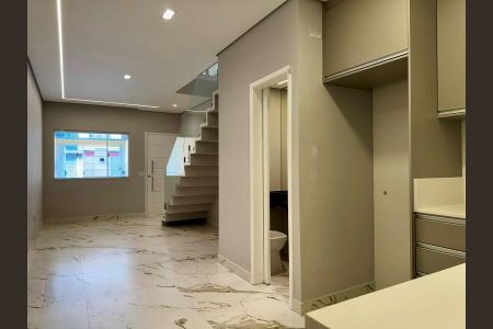 Casa à venda com 160m², 3 quartos e 5 vagas Casa à venda com 160m², 3 quartos e 5 vagasFoto 01