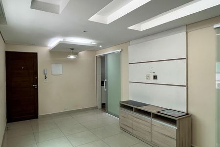 Apartamento para alugar com 70m², 2 quartos e sem vagaSala