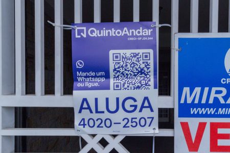 Casa à venda com 85m², 3 quartos e 2 vagasPlaca Instalada 10-06 COD MVJT-601
