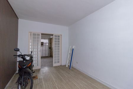 Casa à venda com 85m², 3 quartos e 2 vagasSala