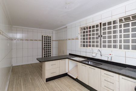 Casa à venda com 85m², 3 quartos e 2 vagasCozinha