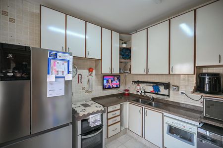 Casa à venda com 320m², 3 quartos e 6 vagasCozinha