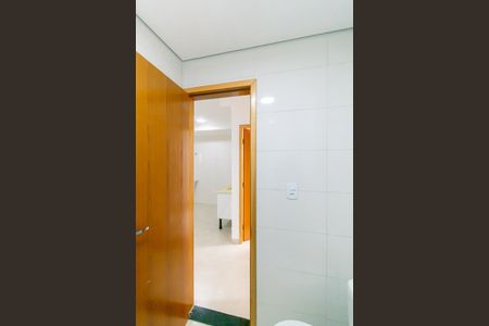 Apartamento à venda com 40m², 2 quartos e sem vaga Apartamento à venda com 40m², 2 quartos e sem vagaBanheiro