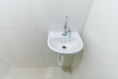 Apartamento à venda com 40m², 2 quartos e sem vaga Apartamento à venda com 40m², 2 quartos e sem vagaBanheiro
