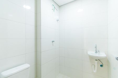 Apartamento à venda com 40m², 2 quartos e sem vaga Apartamento à venda com 40m², 2 quartos e sem vagaBanheiro