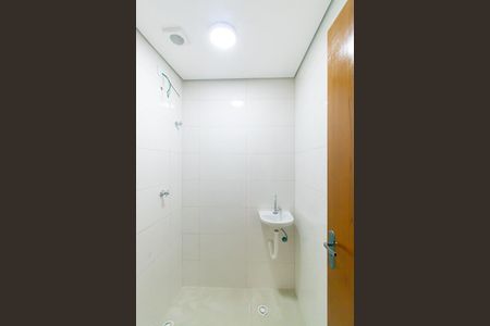 Apartamento à venda com 40m², 2 quartos e sem vaga Apartamento à venda com 40m², 2 quartos e sem vagaBanheiro