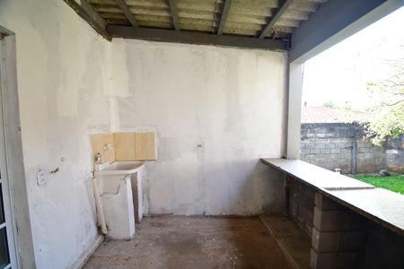Casa para alugar com 150m², 2 quartos e 6 vagasÁrea de Serviço