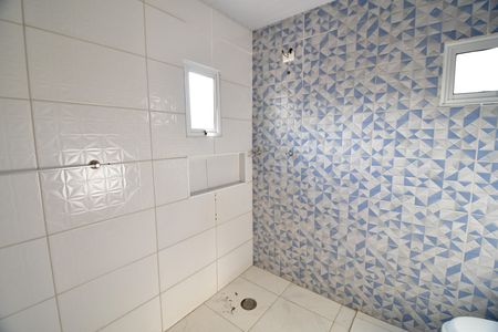 Casa para alugar com 150m², 2 quartos e 6 vagasBanheiro Suíte