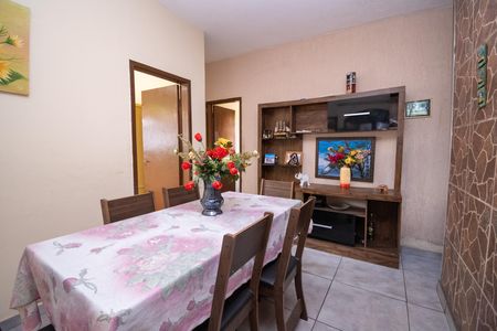 Casa para alugar com 100m², 4 quartos e 3 vagas Casa para alugar com 100m², 4 quartos e 3 vagasCopa