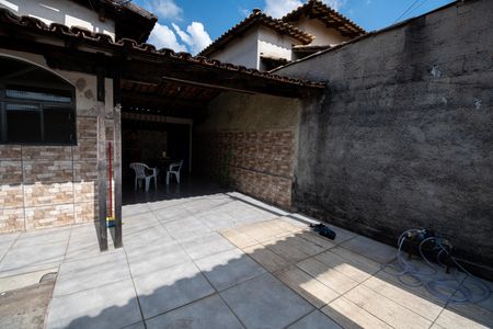 Casa para alugar com 100m², 4 quartos e 3 vagas Casa para alugar com 100m², 4 quartos e 3 vagasGaragem