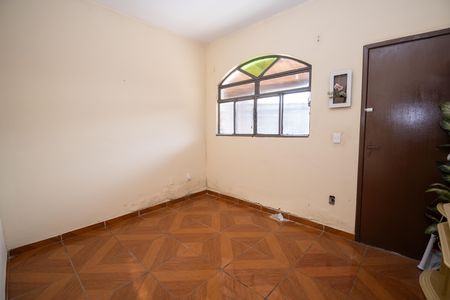 Sala de casa à venda com 4 quartos, 100m² em Alvorada, Contagem
