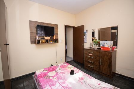 Casa para alugar com 100m², 4 quartos e 3 vagas Casa para alugar com 100m², 4 quartos e 3 vagasQuarto 2
