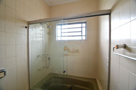 Casa para alugar com 659m², 4 quartos e 6 vagasBanheiro Suíte