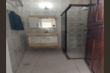 Casa para alugar com 60m², 2 quartos e sem vaga Casa para alugar com 60m², 2 quartos e sem vagaBanheiro