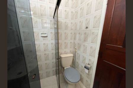 Casa para alugar com 60m², 2 quartos e sem vaga Casa para alugar com 60m², 2 quartos e sem vagaBanheiro