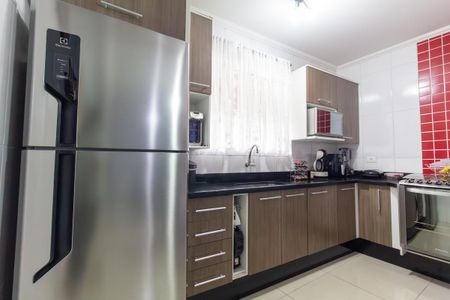 Casa à venda com 185m², 4 quartos e 2 vagasCasa 2 - Cozinha