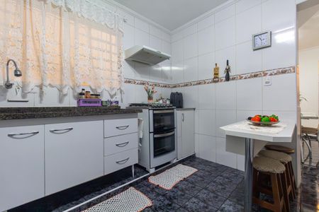 Casa à venda com 185m², 4 quartos e 2 vagasCasa 1 - Cozinha