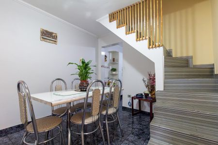 Casa à venda com 185m², 4 quartos e 2 vagasCasa 1 - Sala de Jantar