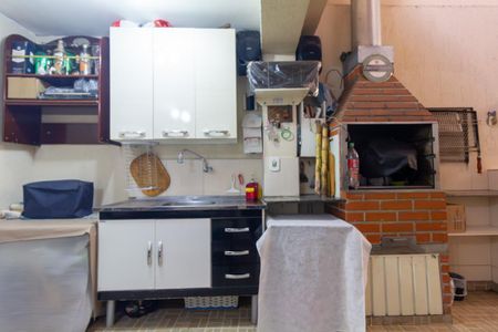 Casa à venda com 185m², 4 quartos e 2 vagasÁrea gourmet