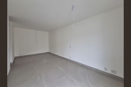 Apartamento à venda com 200m², 3 quartos e 2 vagas
