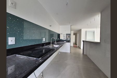 Apartamento à venda com 200m², 3 quartos e 2 vagas