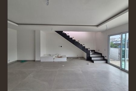 Apartamento à venda com 200m², 3 quartos e 2 vagas