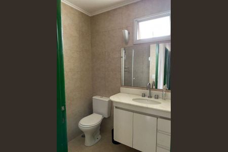 Apartamento para alugar com 200m², 3 quartos e 2 vagas