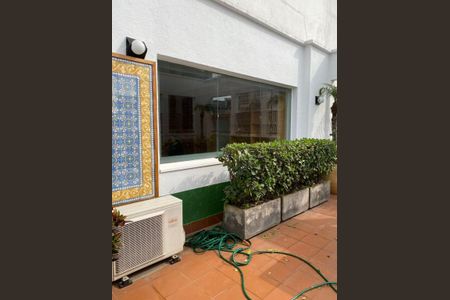 Apartamento para alugar com 200m², 3 quartos e 2 vagas