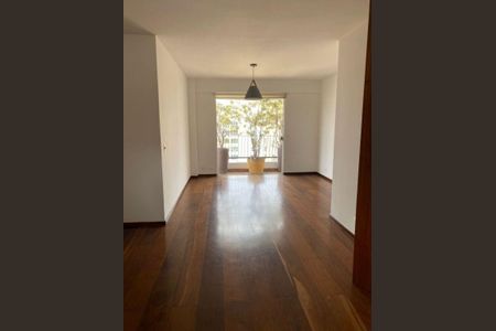 Apartamento para alugar com 200m², 3 quartos e 2 vagas