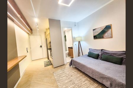 Apartamento à venda com 30m², 1 quarto e sem vaga Apartamento à venda com 30m², 1 quarto e sem vagaSala