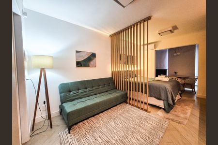 Apartamento à venda com 30m², 1 quarto e sem vaga Apartamento à venda com 30m², 1 quarto e sem vagaSala