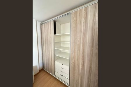 Quarto de apartamento à venda com 1 quarto, 67m² em Rio Branco, Novo Hamburgo