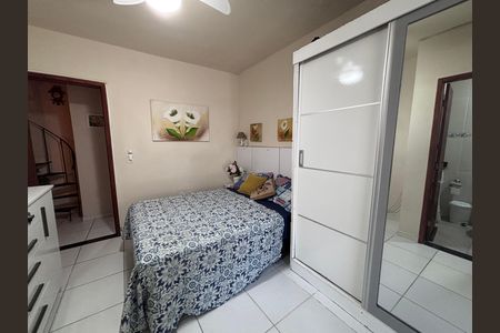 Casa de condomínio à venda com 135m², 3 quartos e 2 vagasQuarto 1