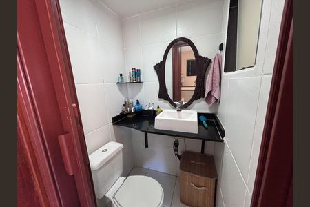 Casa de condomínio à venda com 135m², 3 quartos e 2 vagasBanheiro do Quarto 3
