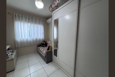 Casa de condomínio à venda com 135m², 3 quartos e 2 vagasQuarto 2
