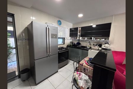 Casa de condomínio à venda com 135m², 3 quartos e 2 vagasCozinha
