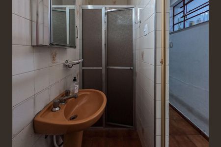 Casa à venda com 136m², 2 quartos e 2 vagas