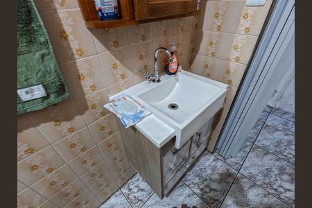 Casa à venda com 136m², 2 quartos e 2 vagas