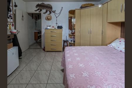 Casa à venda com 136m², 2 quartos e 2 vagas
