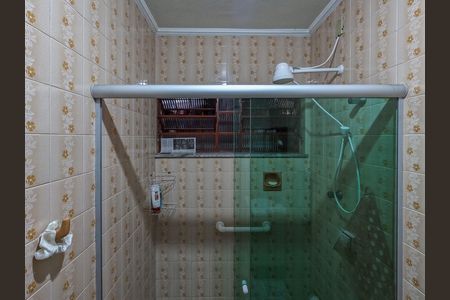 Casa à venda com 136m², 2 quartos e 2 vagas
