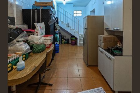 Casa à venda com 136m², 2 quartos e 2 vagas