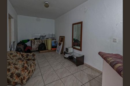Casa à venda com 136m², 2 quartos e 2 vagas