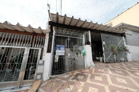 Casa para alugar com 70m², 2 quartos e sem vagaFachada