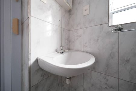 Casa para alugar com 70m², 2 quartos e sem vagaBanheiro