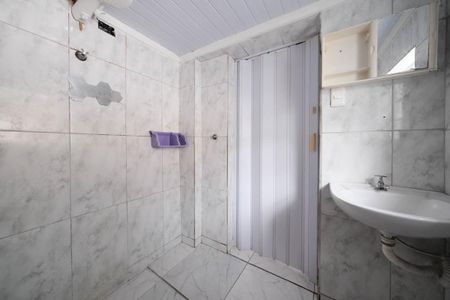 Casa para alugar com 70m², 2 quartos e sem vagaBanheiro