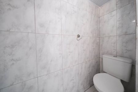 Casa para alugar com 70m², 2 quartos e sem vagaBanheiro