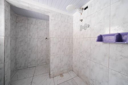 Casa para alugar com 70m², 2 quartos e sem vagaBanheiro