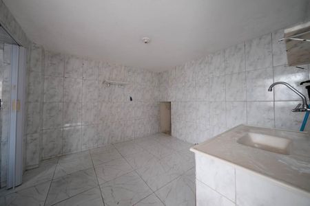 Casa para alugar com 70m², 2 quartos e sem vagaCozinha